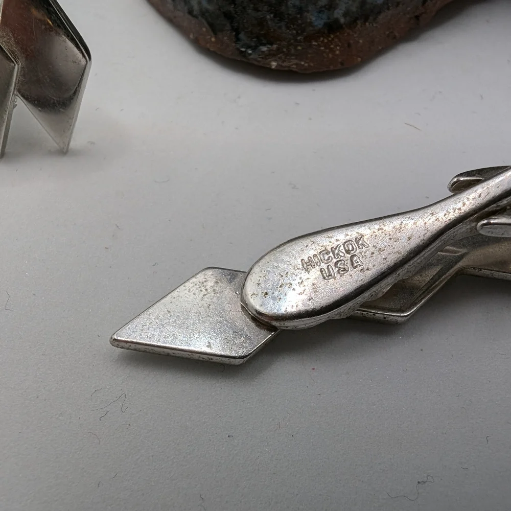 Vintage‎ Hickok cufflinks and tie clip set. Made in USA